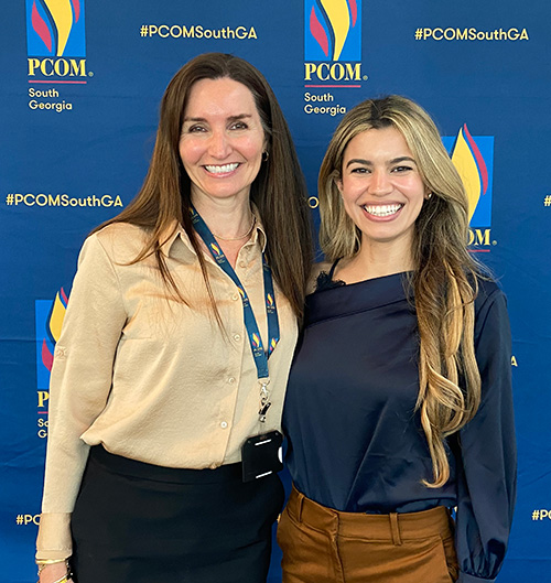 Associate Professor of Physiology and Department of Bio-Medical Sciences Chair Jennifer H. Shaw, PhD, and medical student Itza Garcia (DO '26).