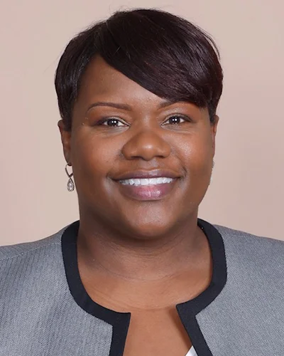 Terri Allen headshot