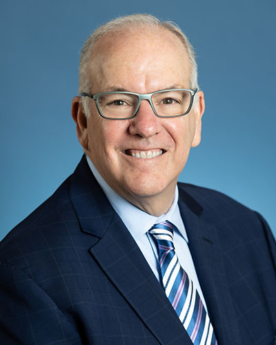 Professional headshot photo of PCOM President Jay Feldstein, DO '81