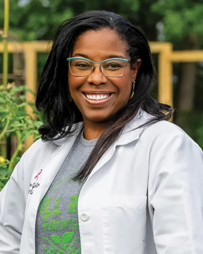 Monique Gary headshot