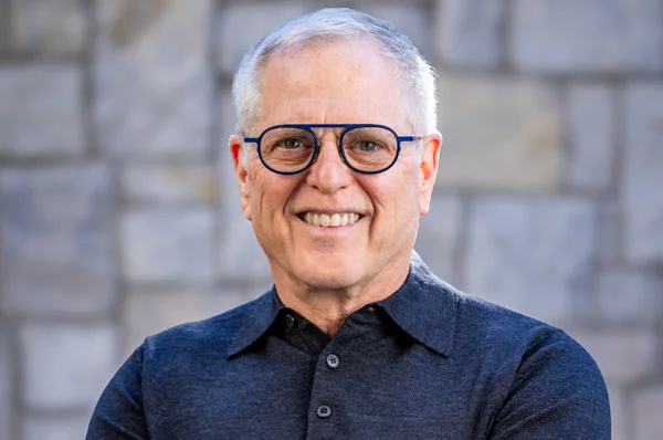 How Dr. Bruce Feinberg Brings Evidence-Based Medicine to Radio