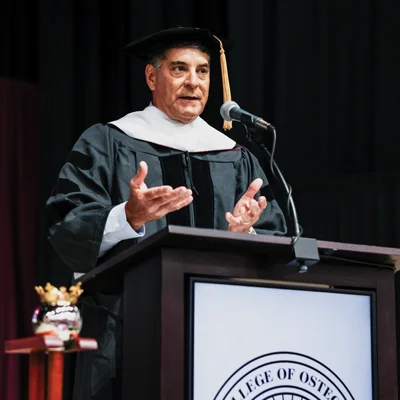 Kirby O. Smith, DO, addresses the crown at the PCOM South Georgia Commencement Ceremony