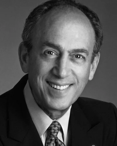 Sherman Leis, DO ’67 - headshot