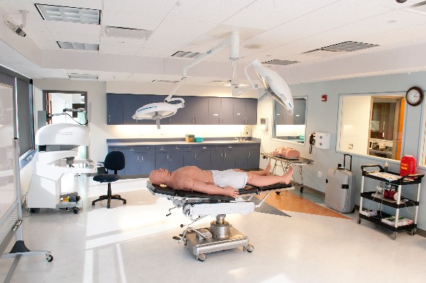 Surgery simulation room in the CLAC at PCOM