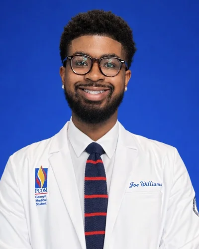 Headshot of Joe Williams, DO '26