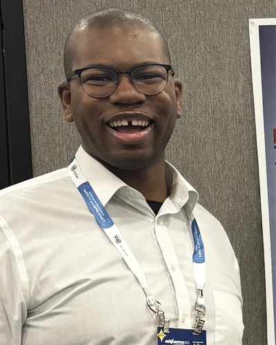 Justice Sconiers during a research poster presentation