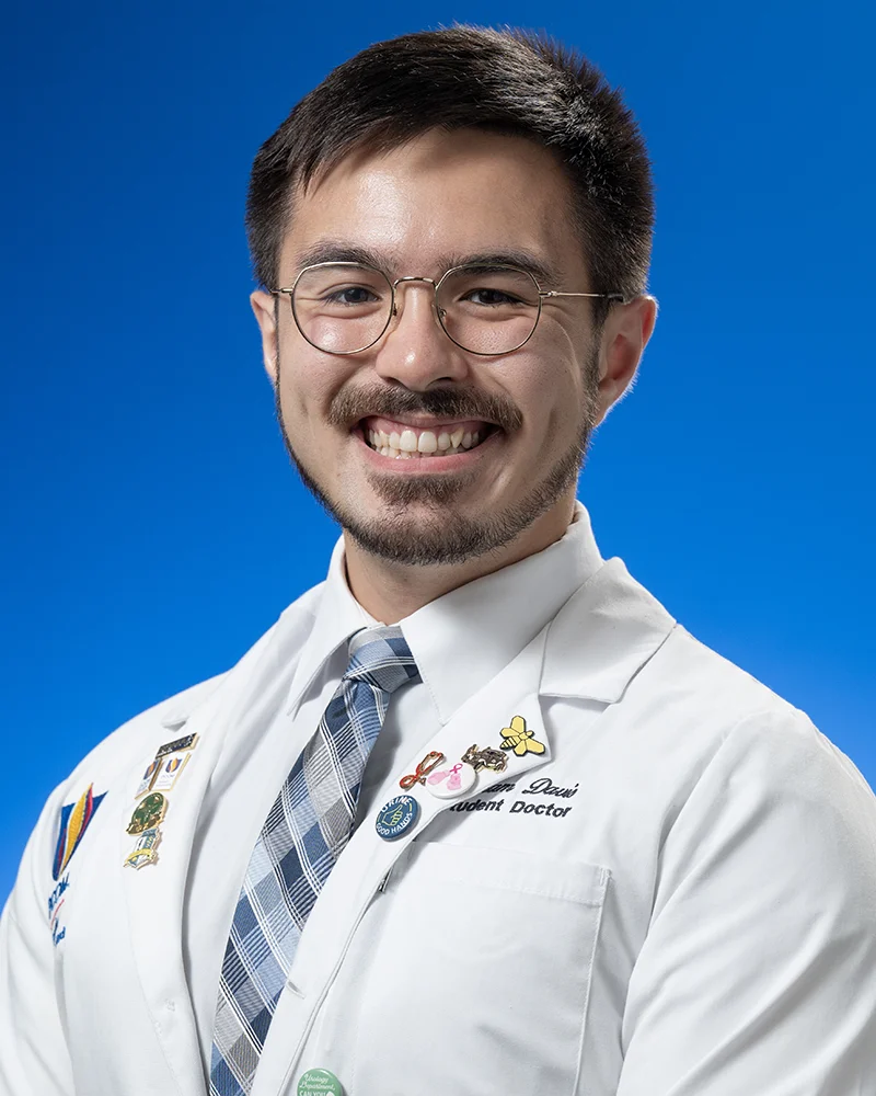 Headshot photo of PCOM Georgia third-year medical student and radical prostatectomy researcher Adam Eugene Davis (DO '28)