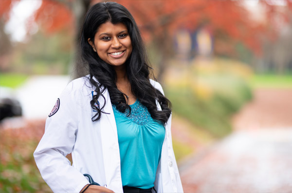 Akila Raja, MS (DO ’21) Awarded Mason W. Pressly Memorial Medal