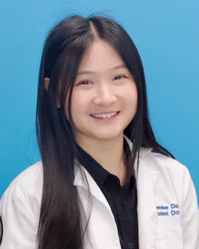 Headshot of Wendee Duong (DO '27)