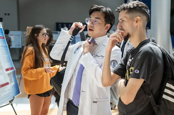 PCOM Georgia Hosts Record-Breaking Research Day