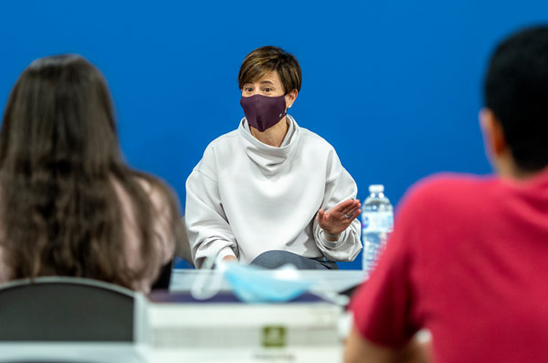 Dean Holds Listening Sessions with Medical Students
