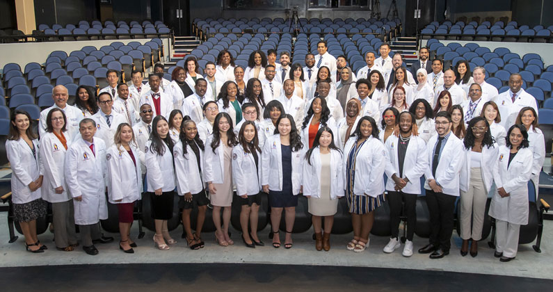 PharmD Class of 2026 at white coat ceremony