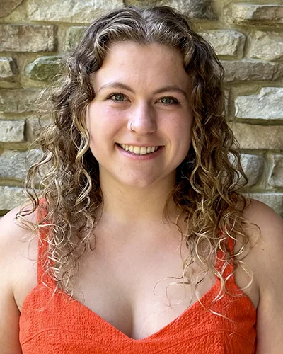 Headshot photo of PCOM medical student and researcher Camryn Butera (DO '27)