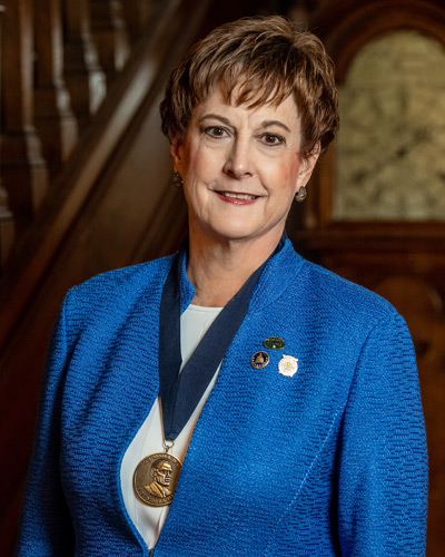 Carol L. Henwood, DO ’83, received PCOM's 2021 Snyder Medal for her distinguished service to osteopathic medicine