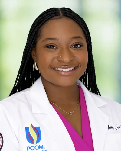 Headshot of Tiffany Jackson (DO ’28)