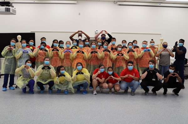 PCOM South Georgia Hosts Healthcare Summer Camp