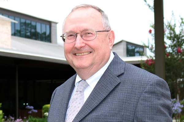Lloyd Named Interim Dean of Osteopathic Medicine at PCOM South Georgia