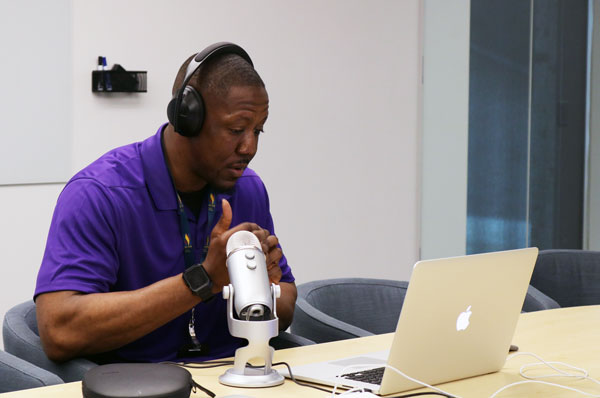 Med School Moves to Online Classes