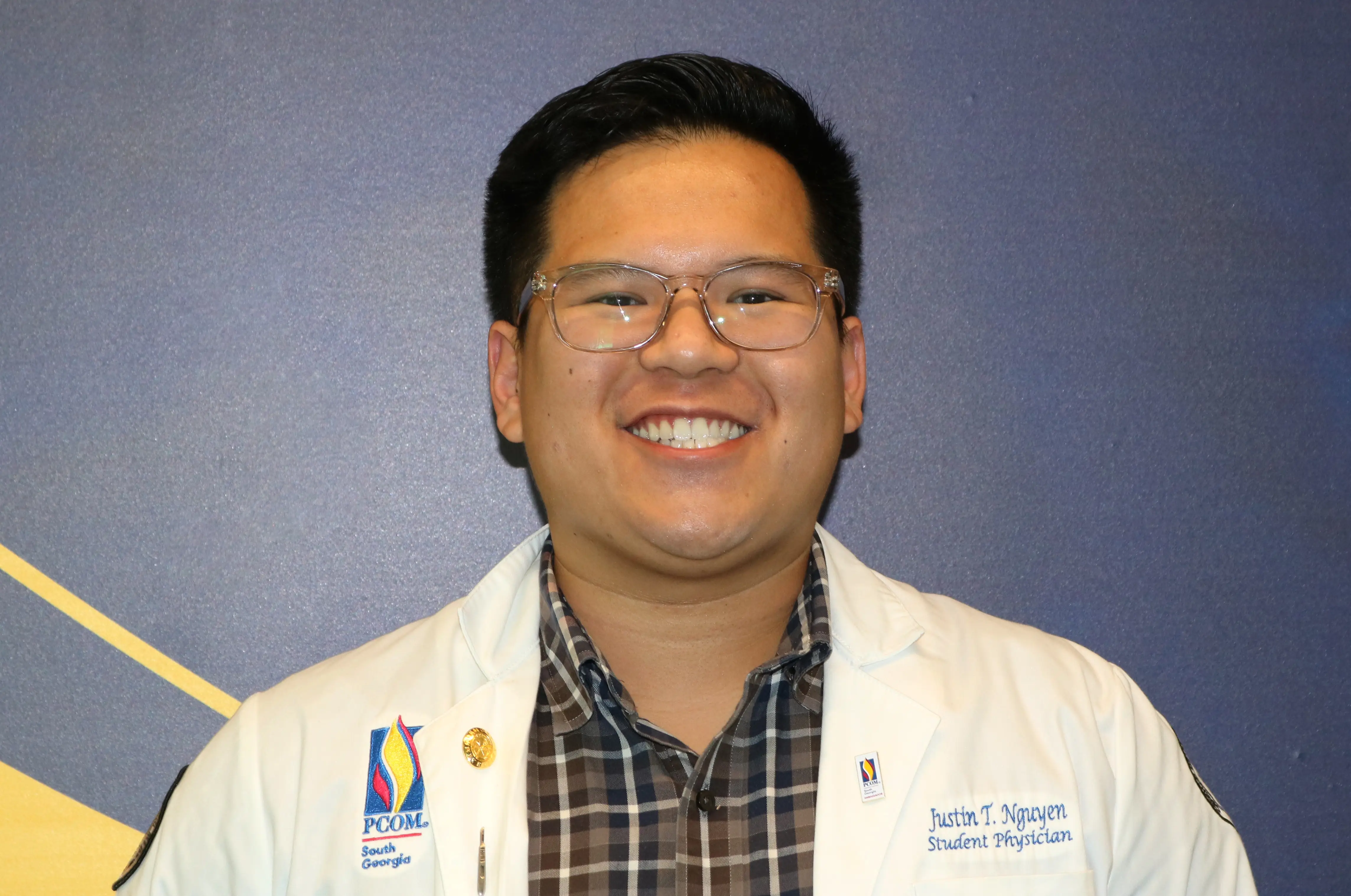First-Generation American Holds on to Heritage, Pursues Medical Degree