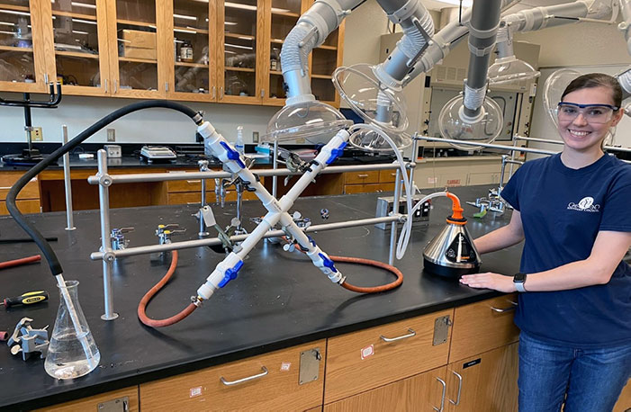 Biomed student Livingston is using vaporization to remove the chemotherapy side effects of paclitaxel.