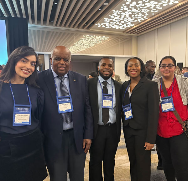 Shahrzad Zamani (DO ’25), Jordan Howard (DO ’26) and conference attendees