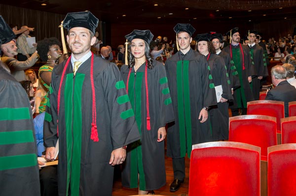 PCOM Celebrates 124th DO Commencement Ceremony