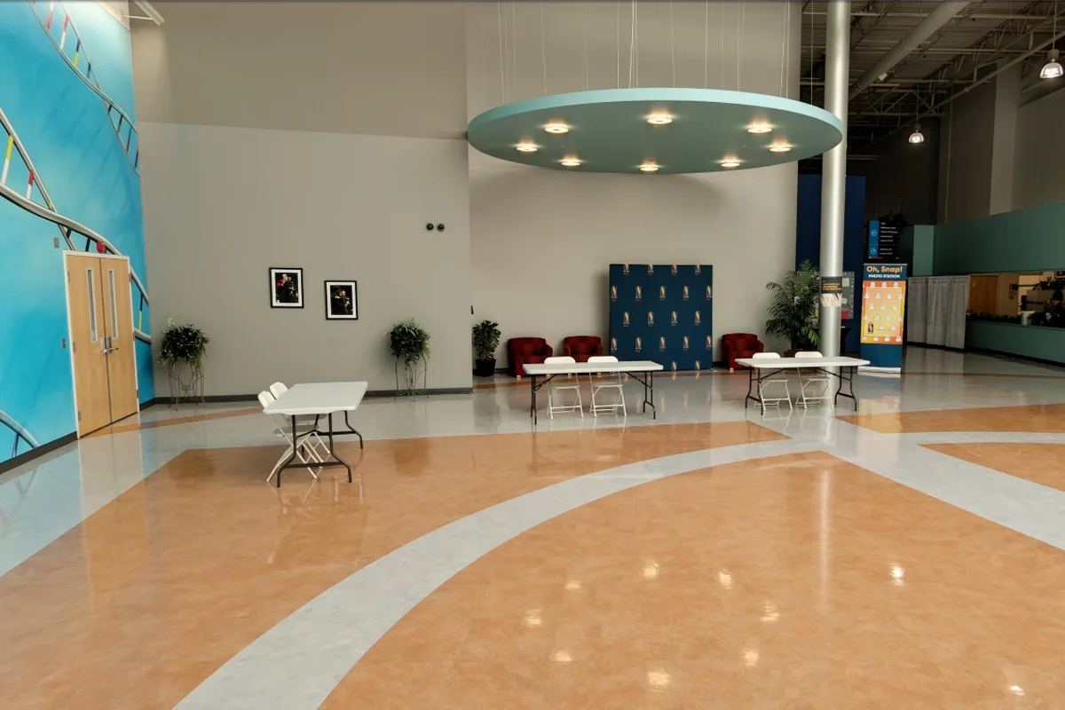 Wide view of the sitting area in the Atrium
