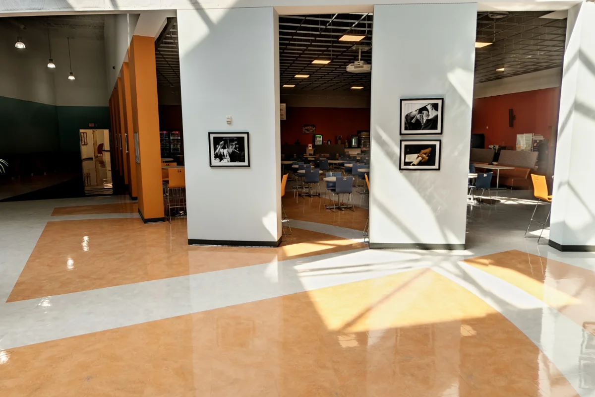 Wide view of the main area and dining room of the Atrium