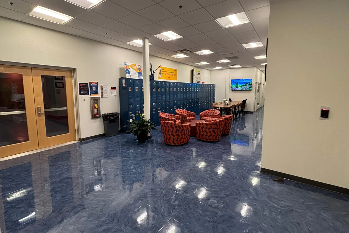 Study space area and tables and chairs in the DPT Education Center at PCOM Georgia