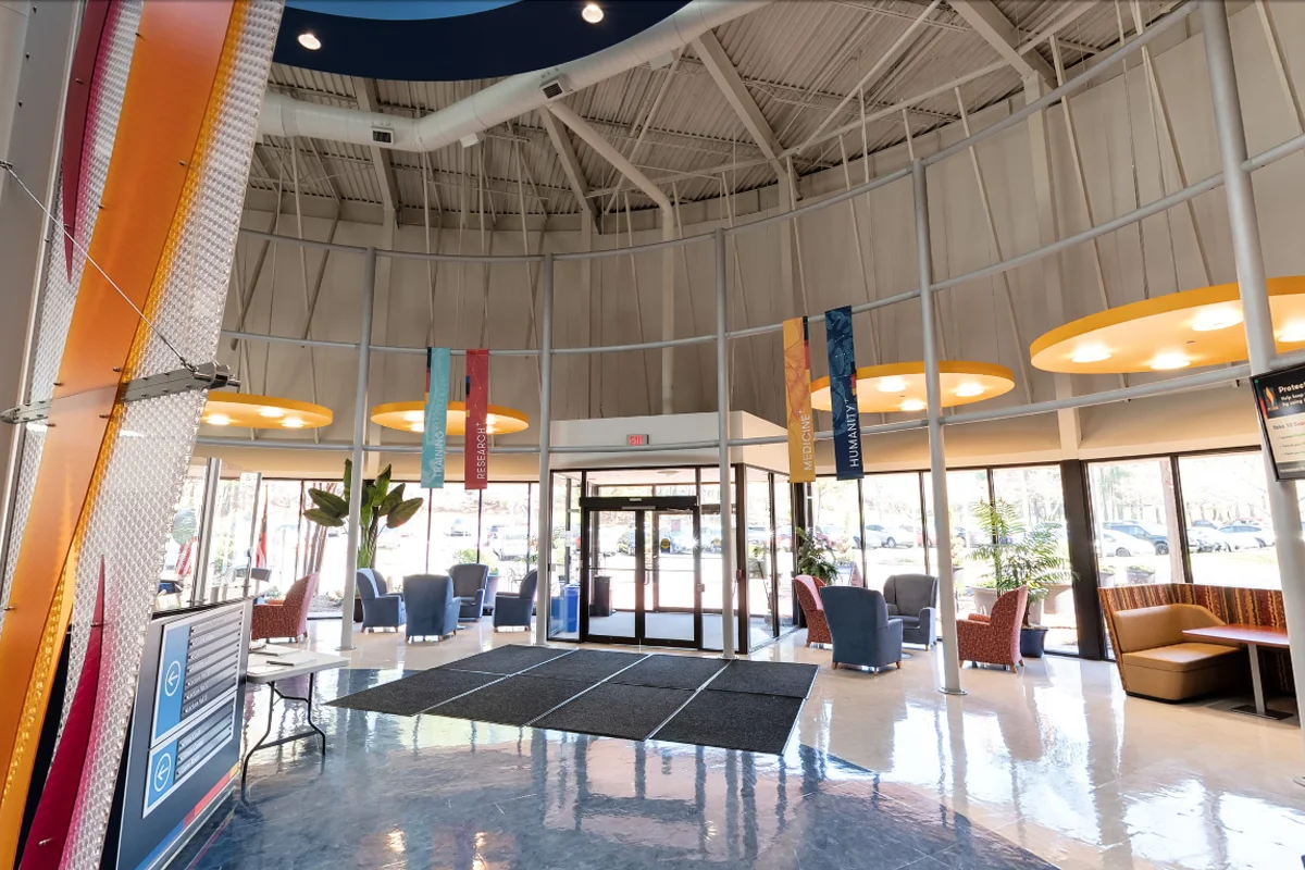 Wide view of the front lobby of PCOM Georgia's main Old Peachtree Building
