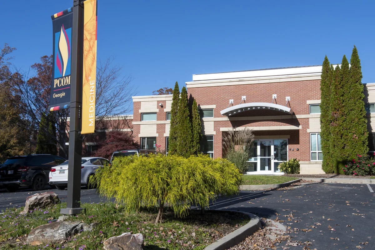 Front doors and parking lot at the Northlake building