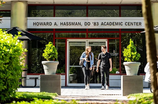 PCOM students walking near a main building on PCOM's Philadelphia campus