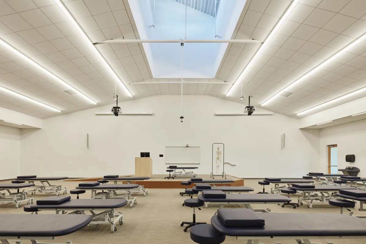 Wide view of PCOM South Georgia's OMM Laboratory
