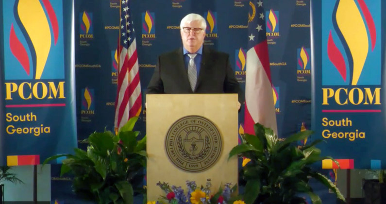 Dean and Chief Academic Officer, H. William Craver, DO, FACOS, addresses the DO class of 2024 virtually during the virtual white coat ceremony.