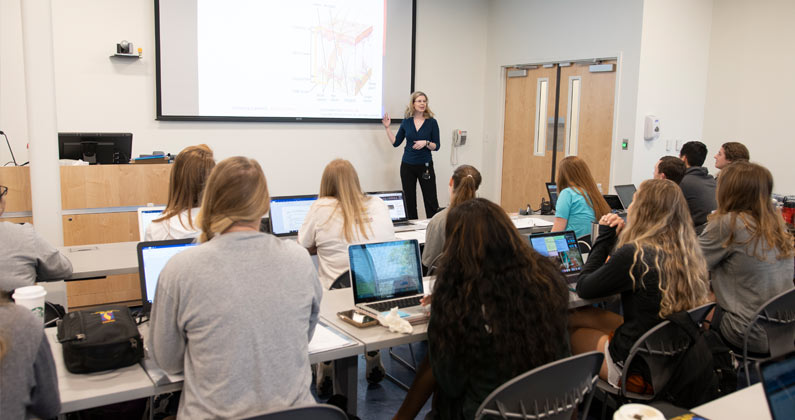 The Doctor of Physical Therapy program at PCOM Georgia received initial accreditation from the Commission on Accreditation in Physical Therapy Education.