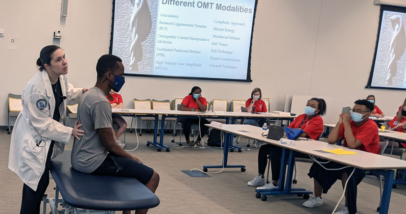 Medical students and faculty members hosted Science and Math Summer Academy STEM program for local high schoolers.